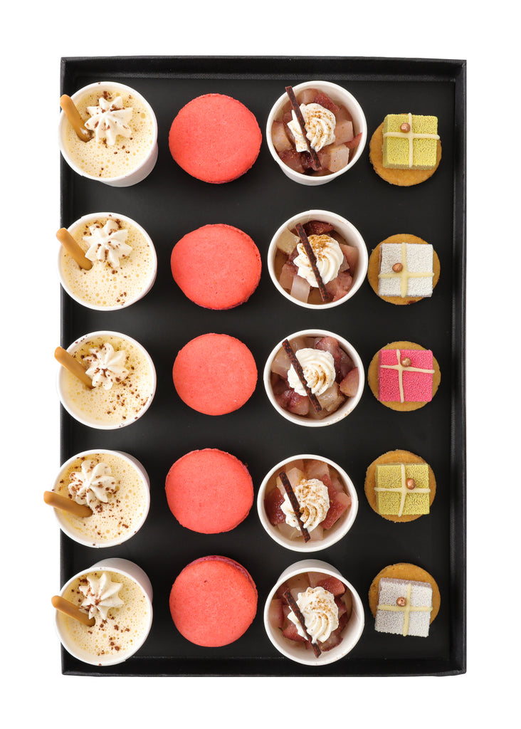 MIGNARDISES  DE NOËL DESSERT ARTISANALES • 4 pièces sucrées • Prix par pers.