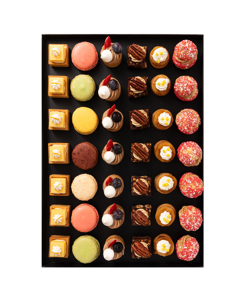 MIGNARDISES DESSERT ARTISANALES • 42 pièces sucrées • Prix du Coffret
