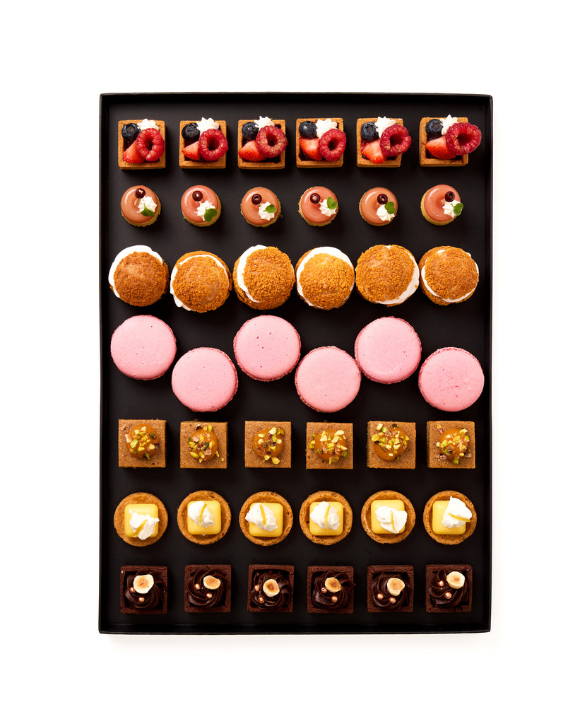 MIGNARDISES DESSERT ARTISANALES • 42 pièces sucrées • Prix du Coffret
